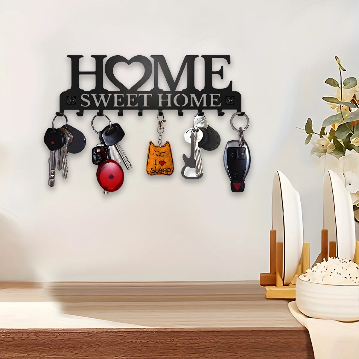 Wall-mounted key holder