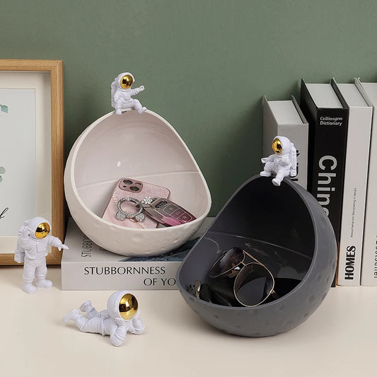 Astronaut Storage Box